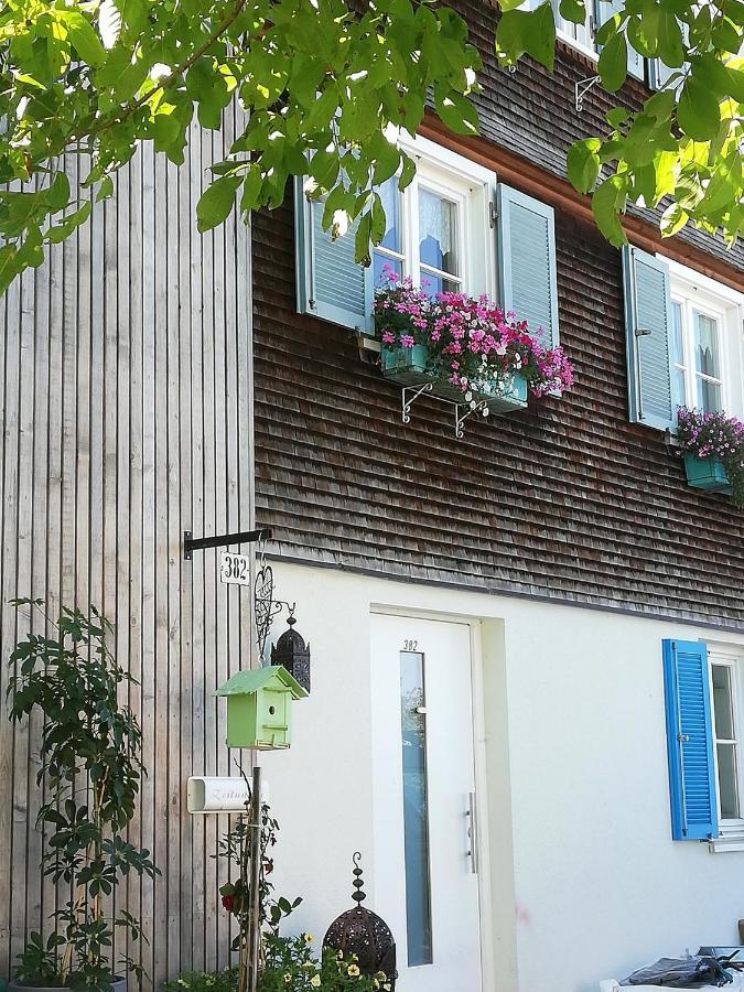 Gemuetliche Wohnung In Einfamilienhaus Alberschwende Luaran gambar